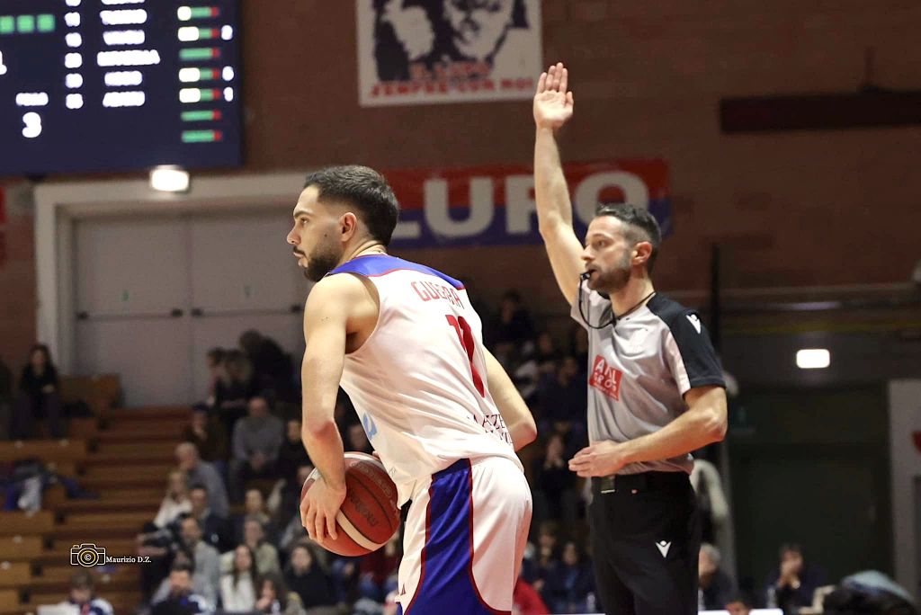 Pesante sconfitta della Novipiù a Imola contro la Virtus: 91-69